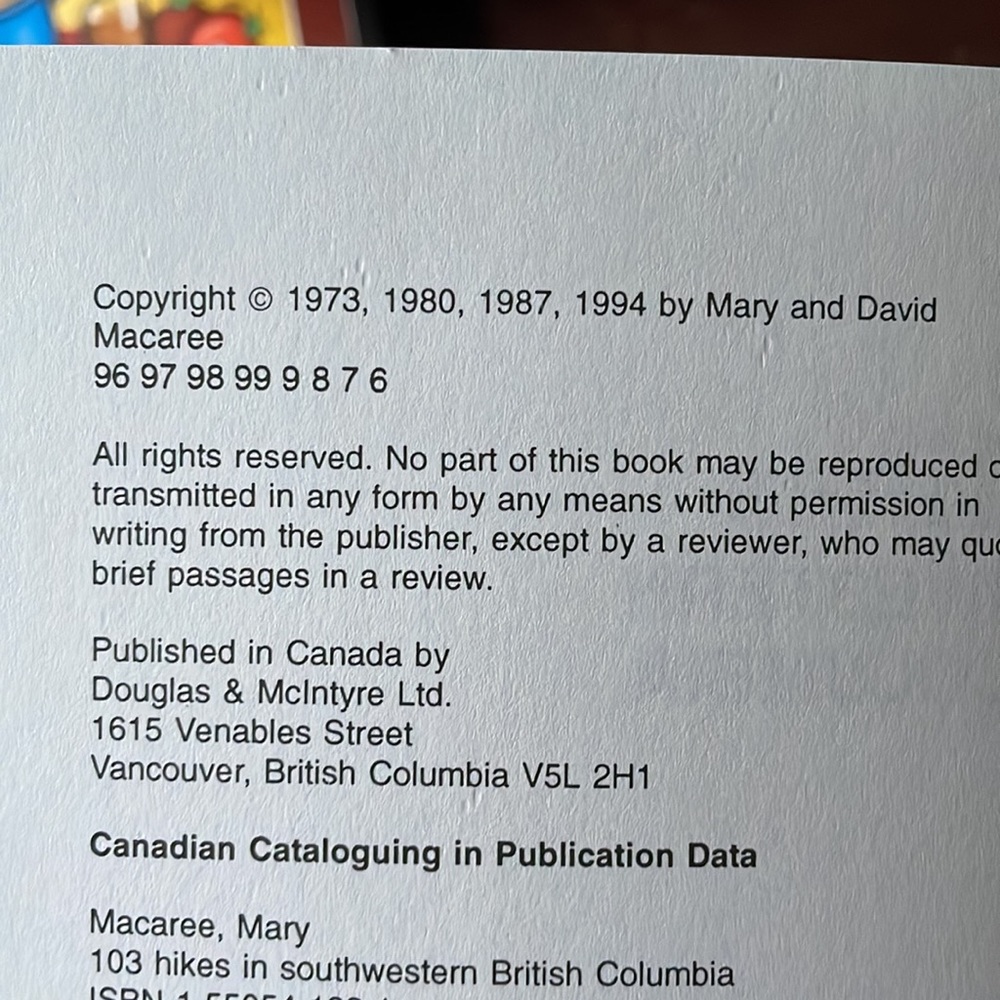 3/25$ 🛒 103 Hikes in BC book - Picture 7 of 7